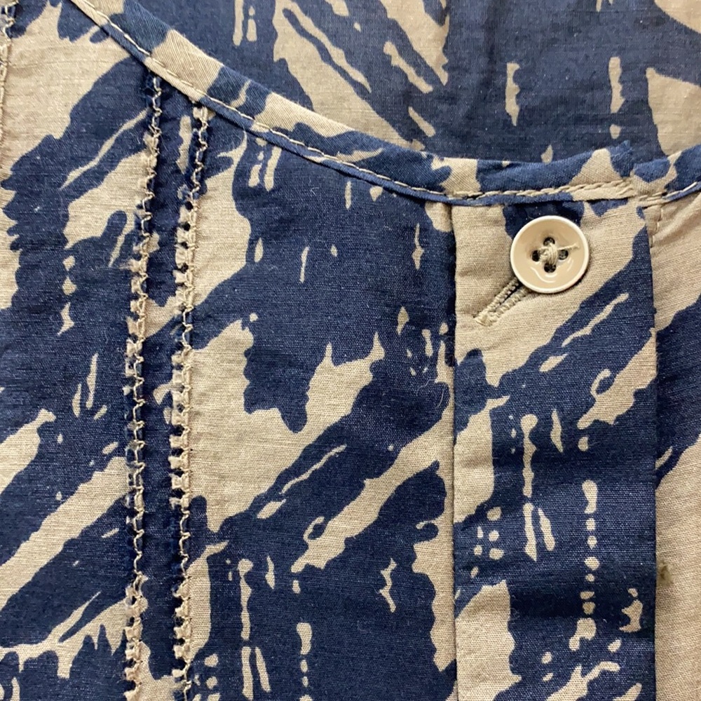 Gap Navy And Brown Button Down Top - image 2